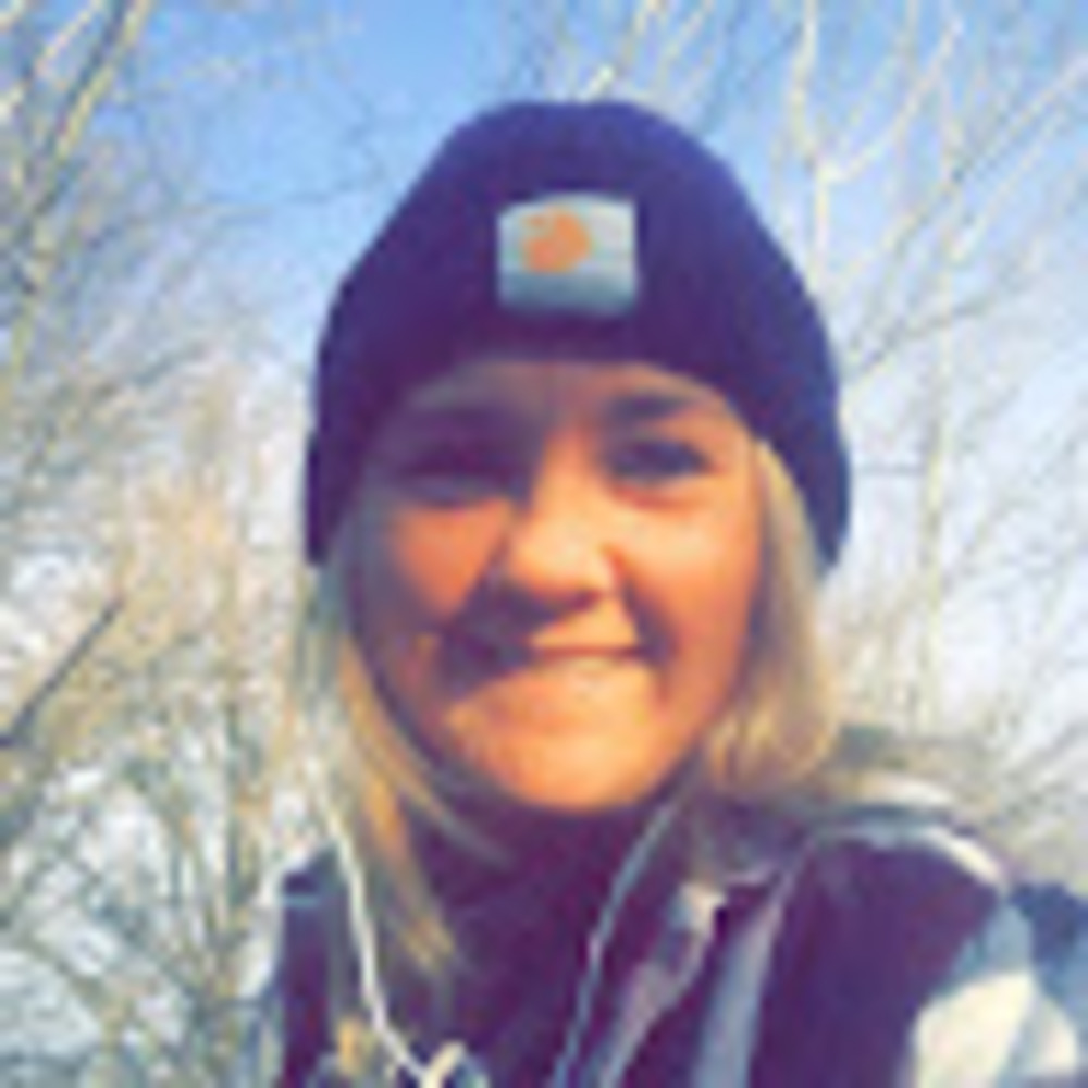 Meet your Posher, Eva